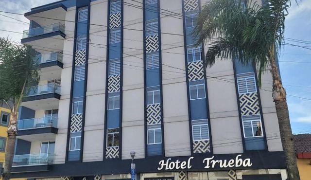 HOTEL TRUEBA