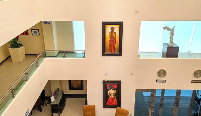 Hotel Two Select