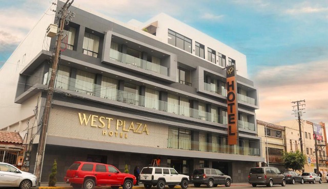 Hotel West Plaza