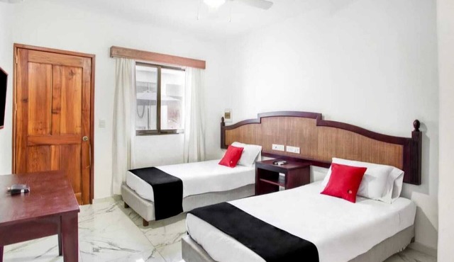 Hotel Yukon