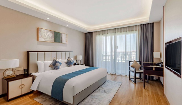 Howard Johnson Lakeview Hotel Huaibei