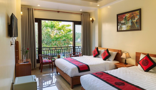 HT Riverside Homestay