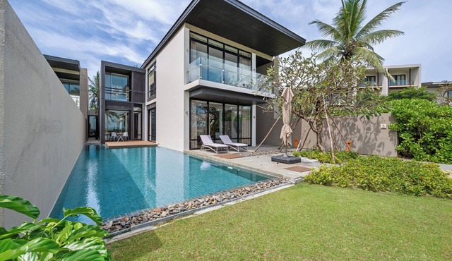 ★ Hyatt Regency Villa 3BR ★ Beach Front