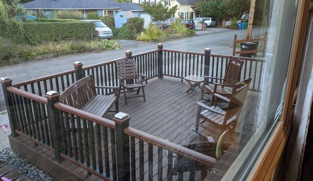 Immaculate and many extras in "pleasantville" neighborhood in Olympia