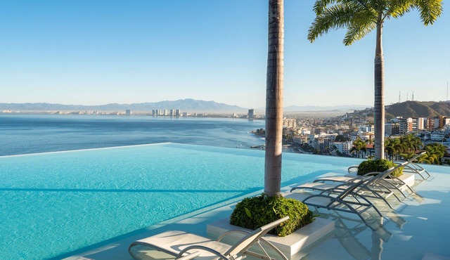Indah Puerto Vallarta