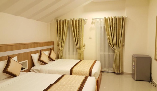 Isana Hotel