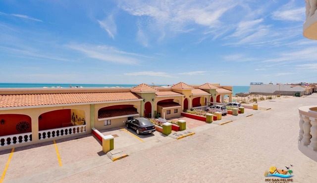 Jerry`s Beach Club Condo 2