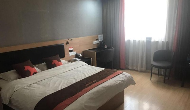 JUN Hotels Anhui Bengbu Wuhe County Zhongxu Industrial Plaza Store