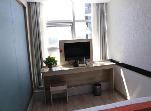 JUN Hotels Gansu Lanzhou Lanzhou New District Jing'er Road Asia-Pacific World Trade Center Square