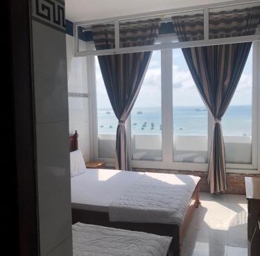Khách sạn Hoàng Phú đảo Phú Quý