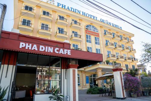 Khách sạn Pha Đin