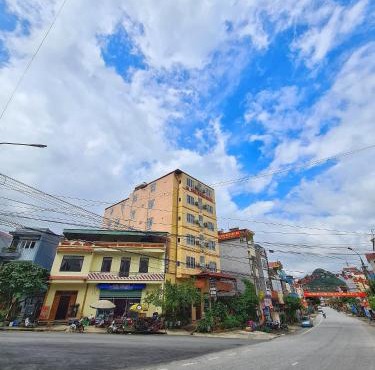 Khách sạn Tam Sơn