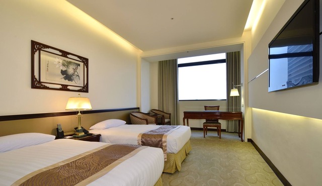 King's Paradise Hotel