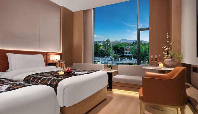Kunming Hulanjian healing Resort Hotel