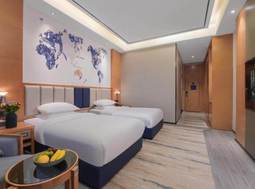 Kyriad Hotel Baoying Jinyuan Square High-speed Railway Station