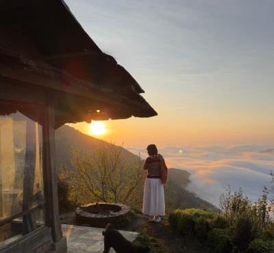 Lưng Núi House - Tà Xùa