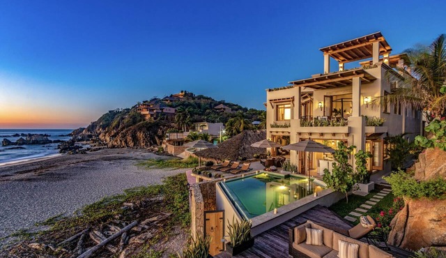 La Bocana Beachfront Villa | Surf, Pool & Sunrises