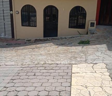 LA CASITA DEL ZOOLÓGICO