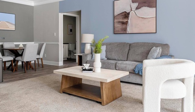 Landing | Incredible 2BD, Gym, Yoga Studio in McDonough