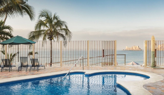 Las Arenas Bungalows Melaque