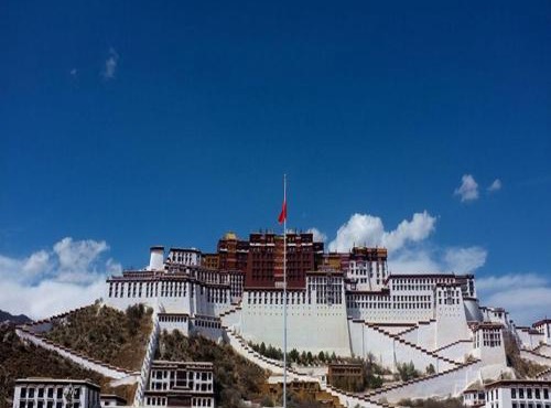 Lavande Hotel (Lhasa City Government Xizang University Branch)