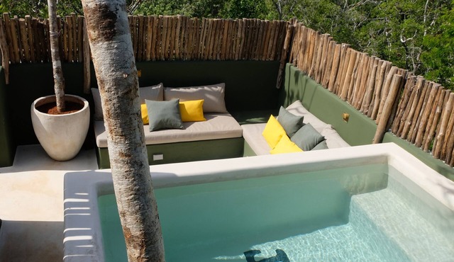 Loba Tulum Male Only