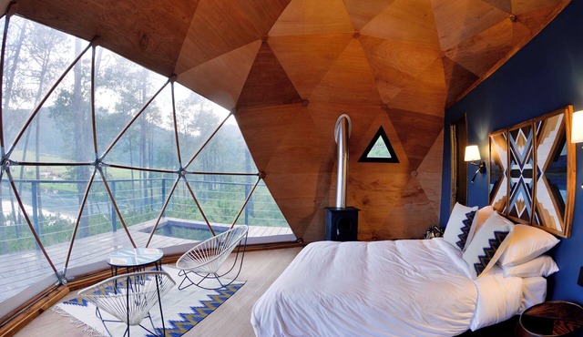 lobo glamp
