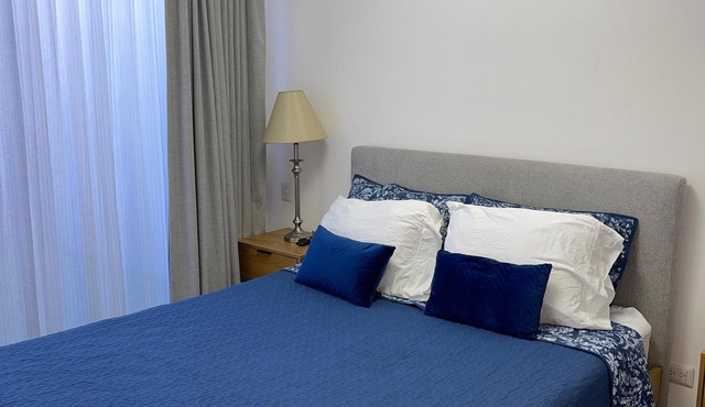 Lodging near airport and safe, INARA apartment!