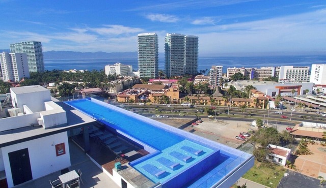 Loft at Zoho Skies | Rooftop Pool and Ocean View