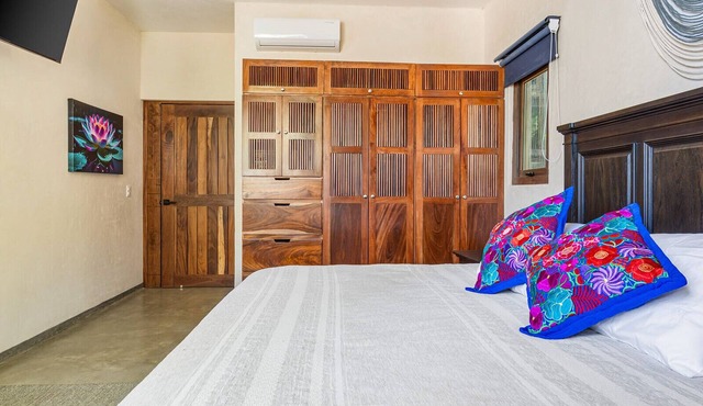 Loma Verde - Luxury 4 Bedroom Villa