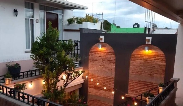 Los Abuelos Hostal