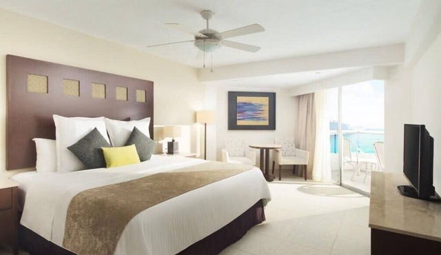 Luxurious 1BR Suite at El Cid La Ceiba
