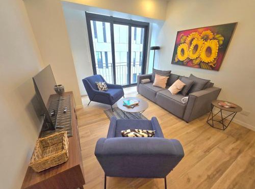 Luxury 2 Bedroom Apartment