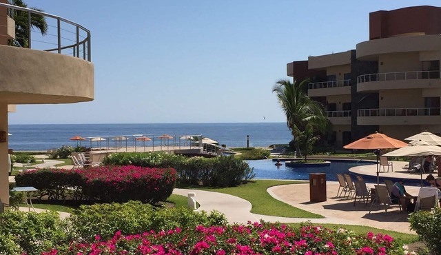 LUXURY 3br BEACH FRONT VACATION PROPERTIES