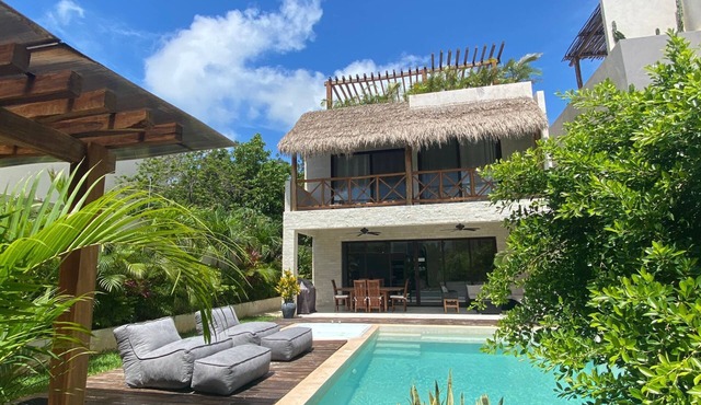 Luxury House Tomanoa/10pers/4Rooms/Pool/Jacuzzi