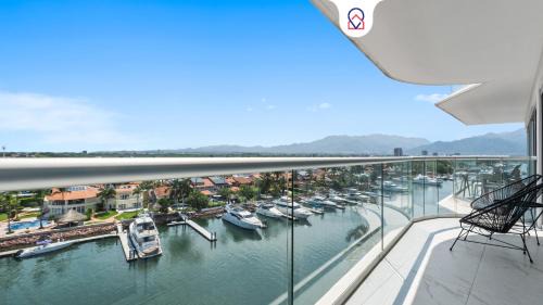 Luxury in Marina Vallarta Gym Roof Pool & View