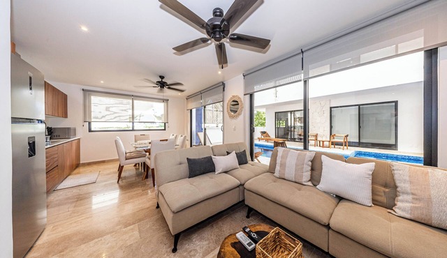 Luxury Stay: Private Pool & Movie Theater Retreat in lovely Tulum