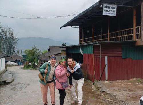 Má Si H'mông Homestay Tả Phìn