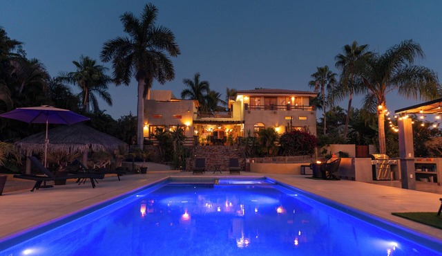 Magical Beach House with Unforgettable Ocean Views