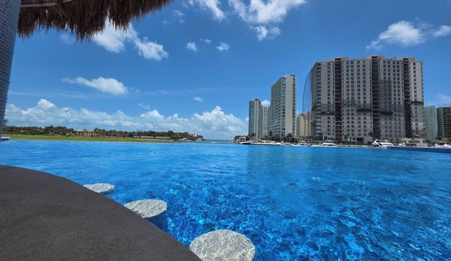 Marea condo vista espectacular 4pax