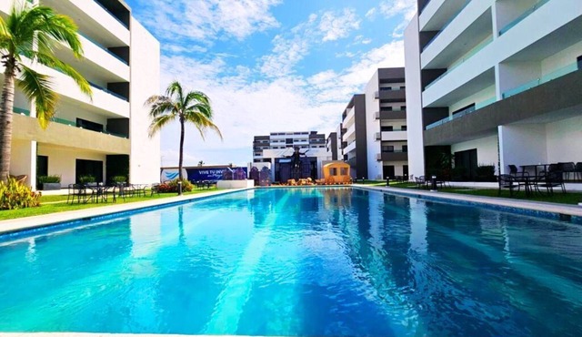 Marina Cerritos 507 Coastal Retreat – 2BR