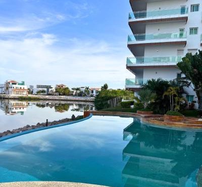 Marina Mazatlán Getaway, Terraza & Comodidad