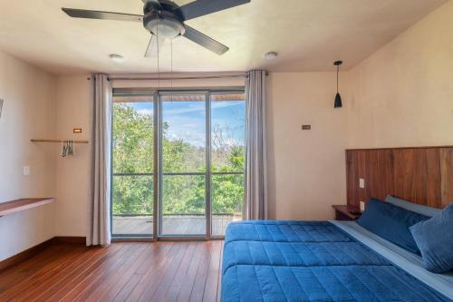 Master Jungle Penthouse with Large Private Terrace - Santuario Hotel Boutique