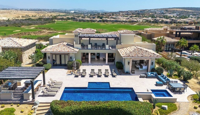 Mexican Oasis: 5 BR Grand Villa