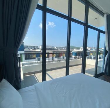 MEYBEACH Apartment & Hotel Phú Quốc