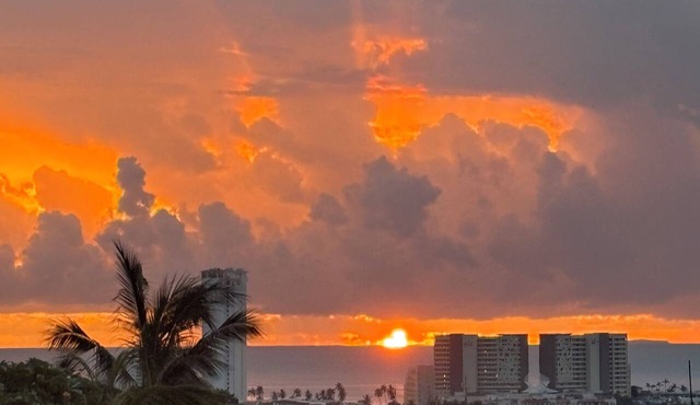 Modern 2BR/2BA Rooftop Views Near Downtown PV
