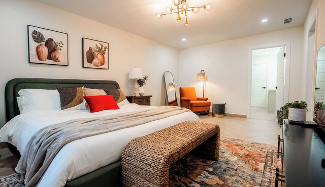 Modern 4BR Retreat-Near McAllen Convention Center