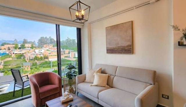 Modern and Comfortable Apartment In front of Cayala