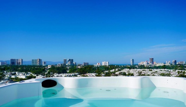 Modern, with Ocean and Mountain View