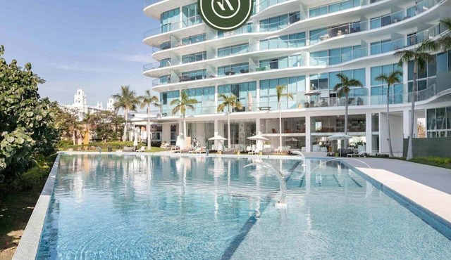 New 2BR APT - Beach Access - Pool - GYM - Jacuzzi
